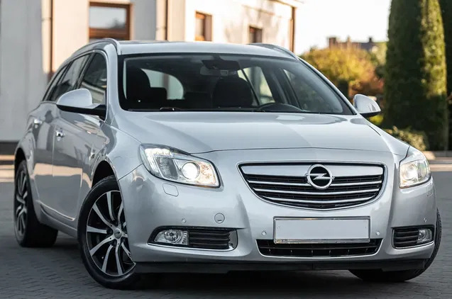 opel insignia świdwin Opel Insignia cena 25900 przebieg: 198123, rok produkcji 2012 z Świdwin